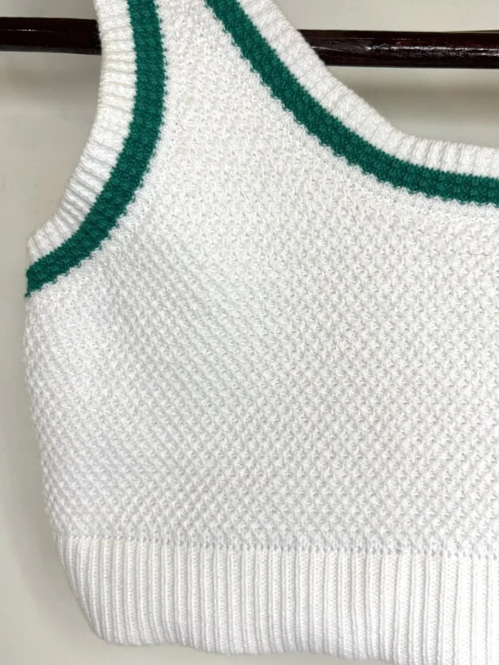2 PC SET! Alo Yoga Tennis Club Sweater Knit Bra & Skort XXS White/Spruce Green